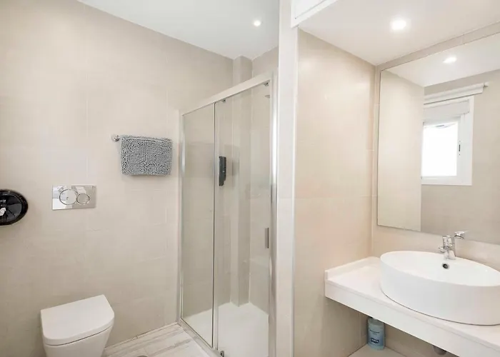 Recaredo 7, áticos Con Terraza Apartamento